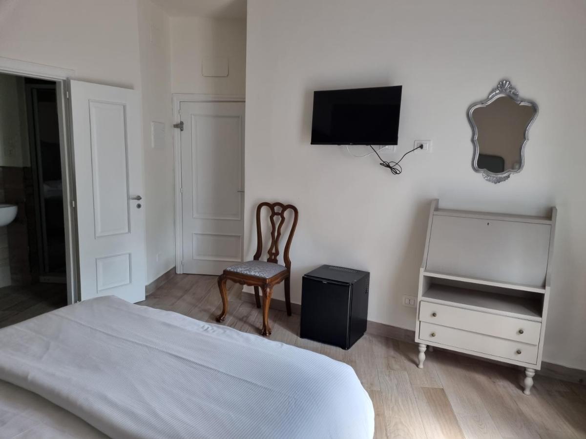 Bonelli Hotel 3*